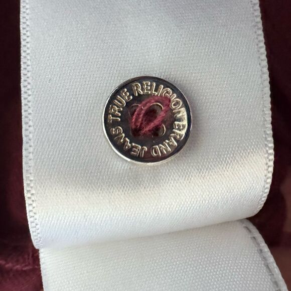 True Religion Utility Shirt Womens L Burgundy Long Sleeve Roll Tab Button Up NWT - Picture 7 of 11